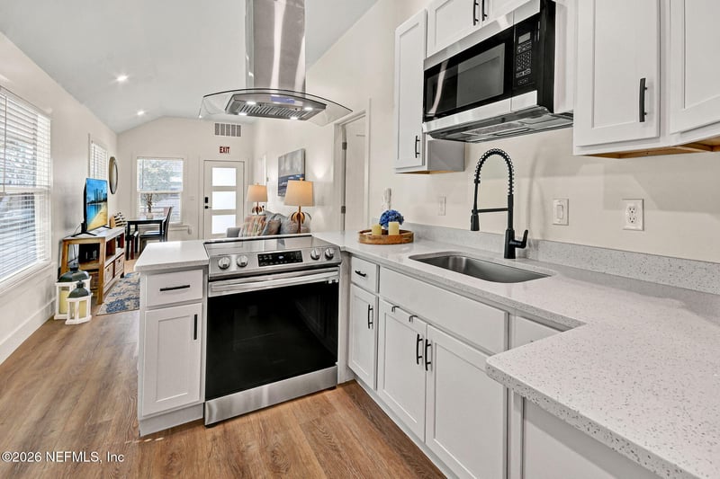 83 Weeden St, St Augustine, FL 32084