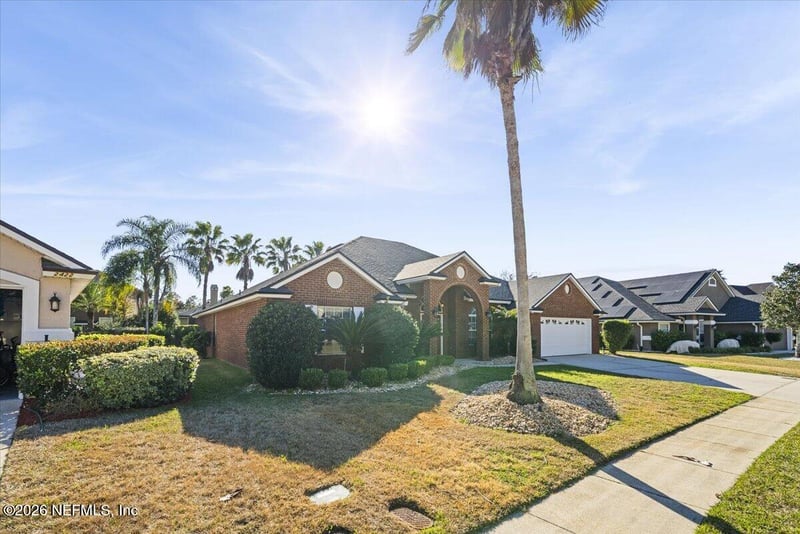 2418 Southern Links Dr, Fleming Island, FL 32003