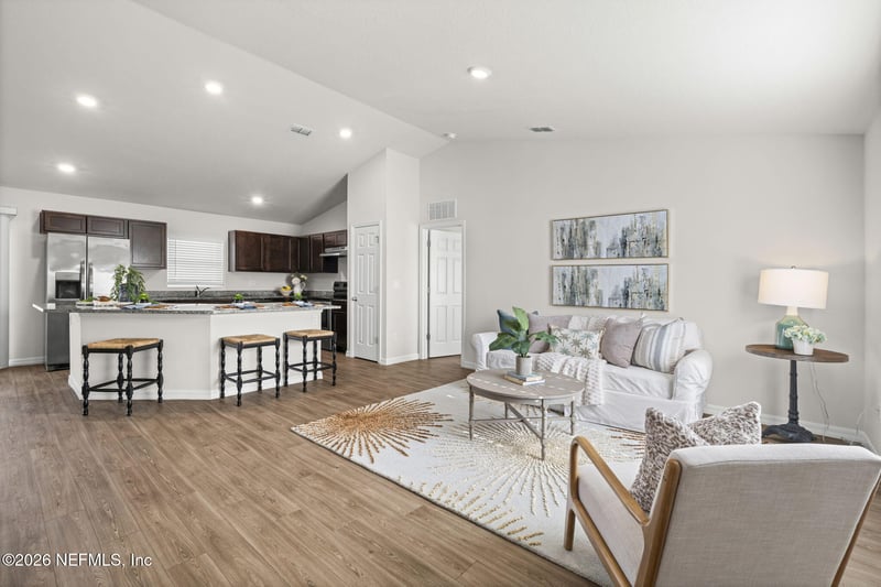 6 Pin Oak Dr, Palm Coast, FL 32164