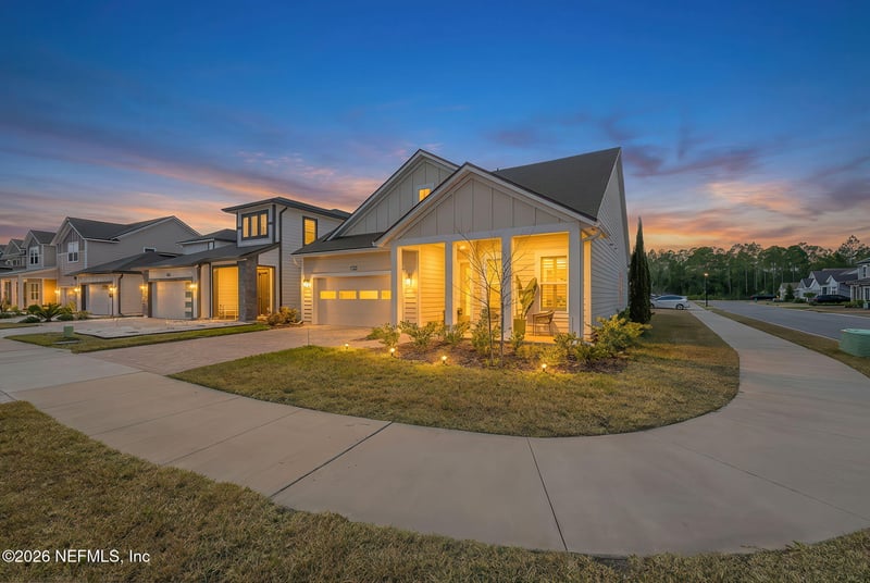 10002 Invention Ln, Jacksonville, FL 32256