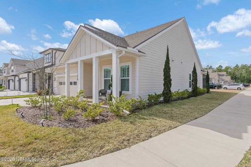 10002 Invention Ln, Jacksonville, FL 32256