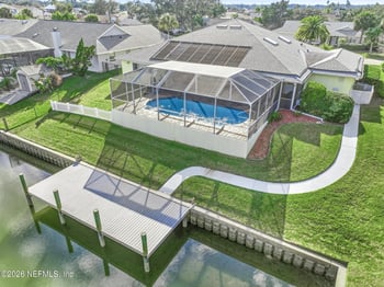 1 Cloverdale Ct, Palm Coast, FL 32137