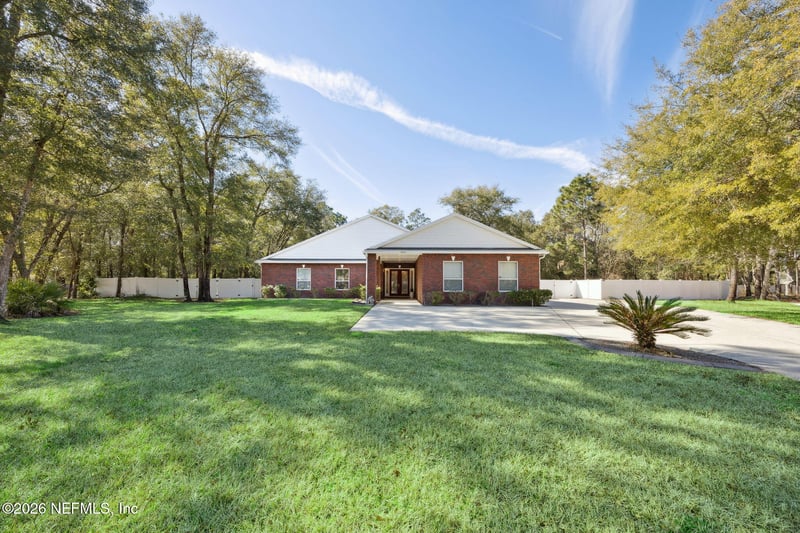 16570 Sand Hill Dr, Jacksonville, FL 32226