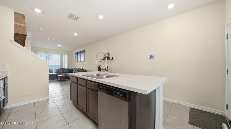 2848 Black Buck Cir, Jacksonville, FL 32225