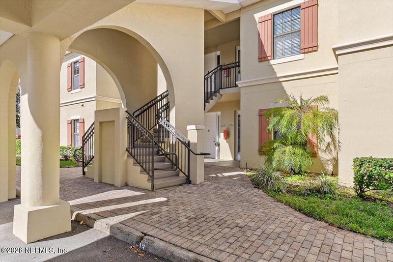 315 Via Castilla #203, St Augustine, FL 32095