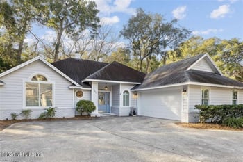 1387 Mission San Carlos Dr, Fernandina Beach, FL 32034