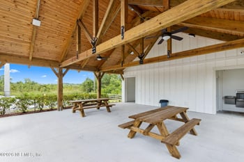 65860 Edgewater Dr, Yulee, FL 32097