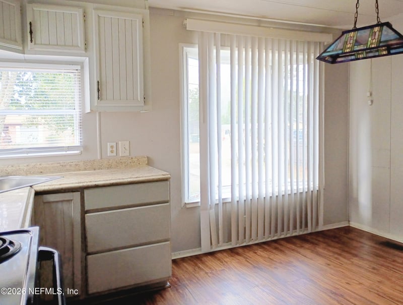 4329 Anson Dr, Jacksonville, FL 32246