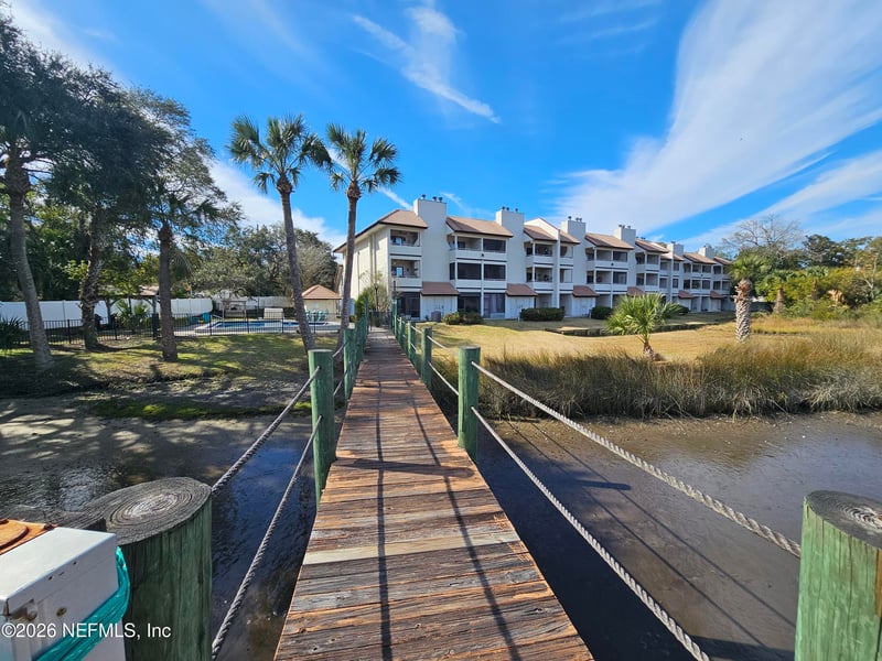 1307 River Hills Cir #16, Jacksonville, FL 32211