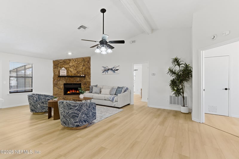 4530 Crosstie Rd, Jacksonville, FL 32257