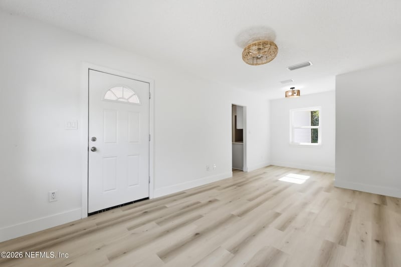 5150 Alpha Ave, Jacksonville, FL 32205