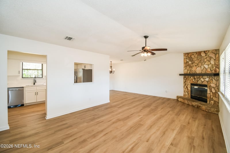 1782 Oak Grove Dr, Green Cove Springs, FL 32043