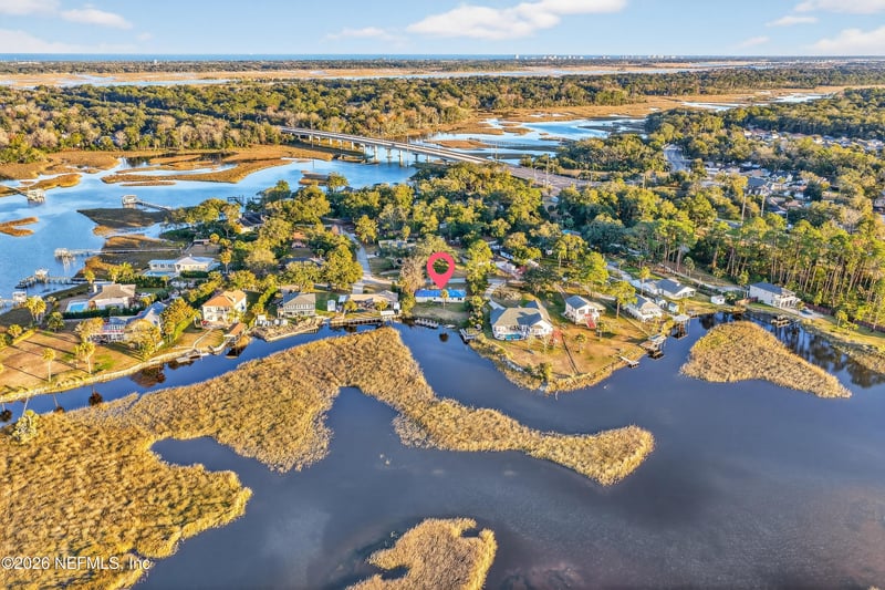 1864 Buccaneer Dr, Jacksonville, FL 32225