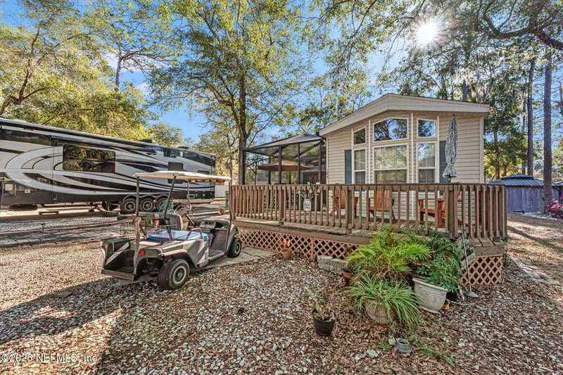 14195 252nd Court Rd #109, Salt Springs, FL 32134