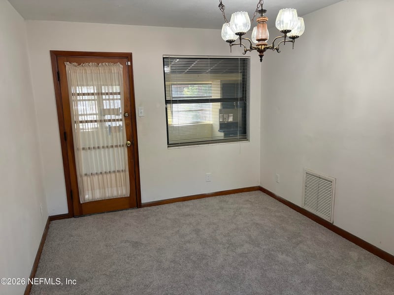 5914 Meadow Ln, Jacksonville, FL 32277