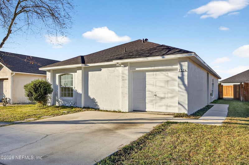 1574 Slash Pine Ct, Orange Park, FL 32073