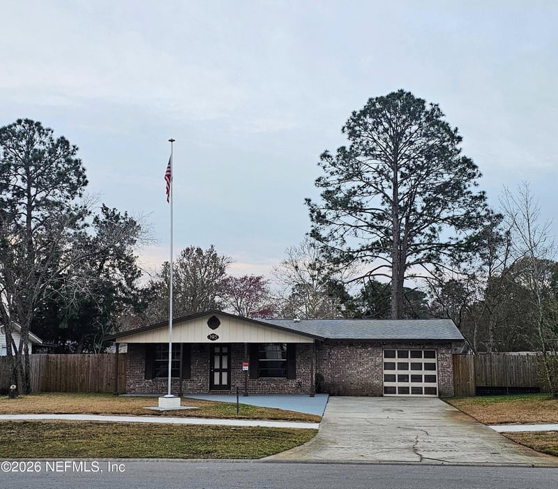 193 Evergreen Ln, Middleburg, FL 32068