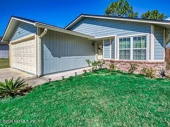 8141 Settlers Landing Trl, Jacksonville, FL 32244