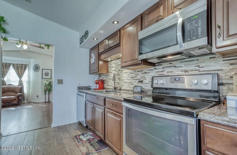 8141 Settlers Landing Trl, Jacksonville, FL 32244