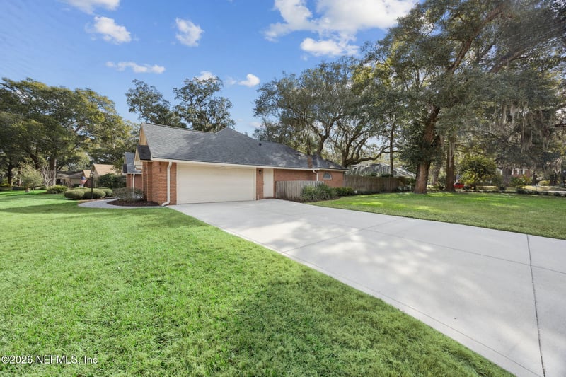 1942 Springbrook Rd, Fernandina Beach, FL 32034