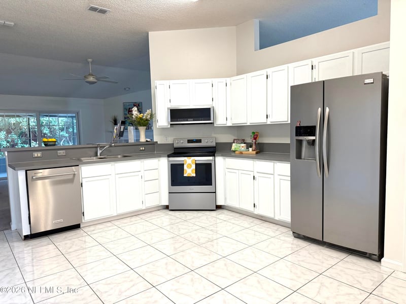 12485 Hatton Chase Ln, Jacksonville, FL 32258