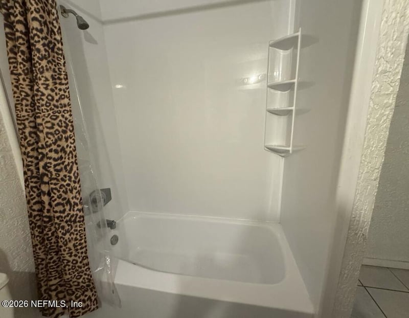 268 67th St, Jacksonville, FL 32208