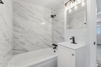 3223 Nolan St, Jacksonville, FL 32254