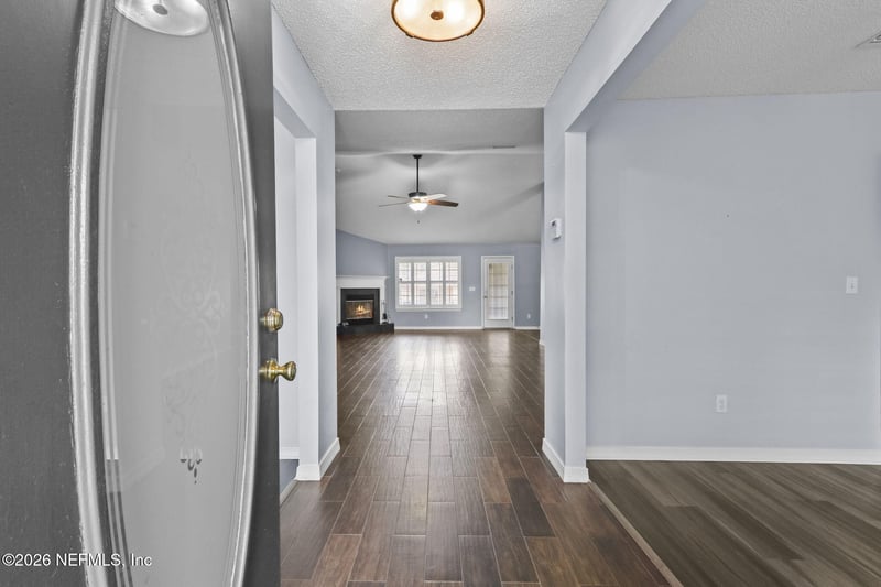 15730 Jim Ct, Jacksonville, FL 32218