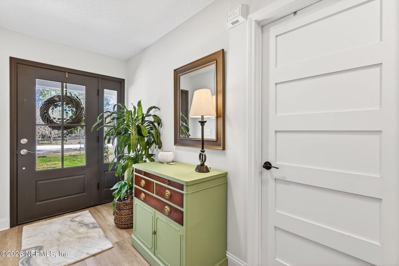 155 Kingfish Ave, Palatka, FL 32177