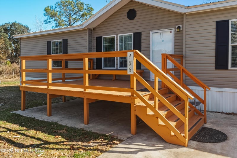 138 El Prado Ct, Palatka, FL 32177