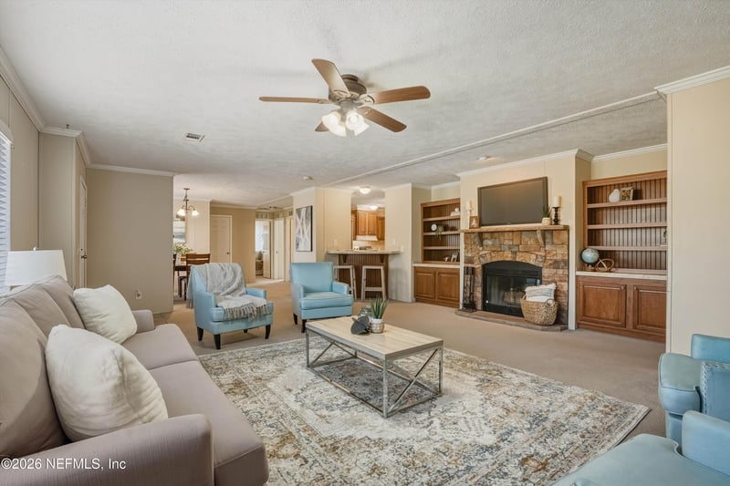 138 El Prado Ct, Palatka, FL 32177