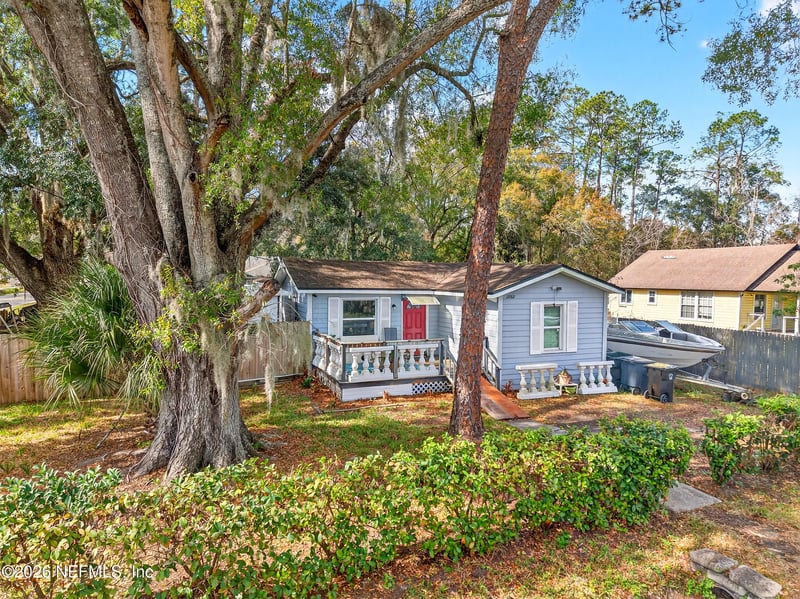 2082 Navaho Ave, Jacksonville, FL 32210