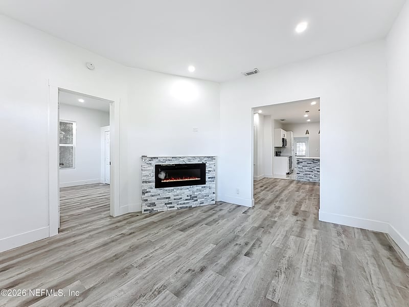 644 Willow Branch Ave, Jacksonville, FL 32205