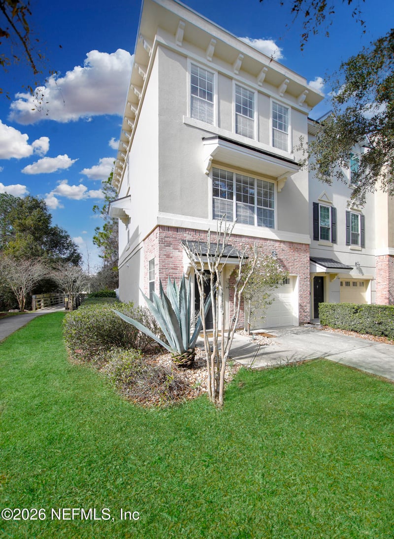 4442 Rock Creek Cir, Jacksonville, FL 32246