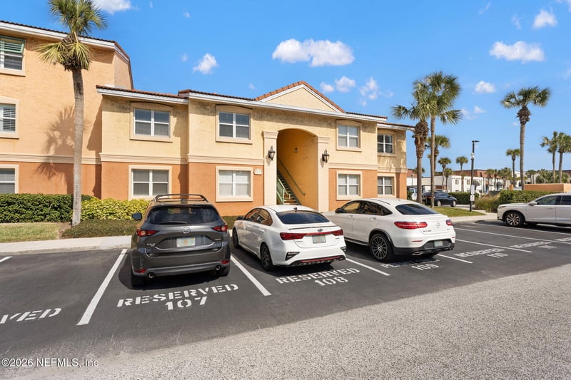 101 25th Ave #J15, Jacksonville Beach, FL 32250