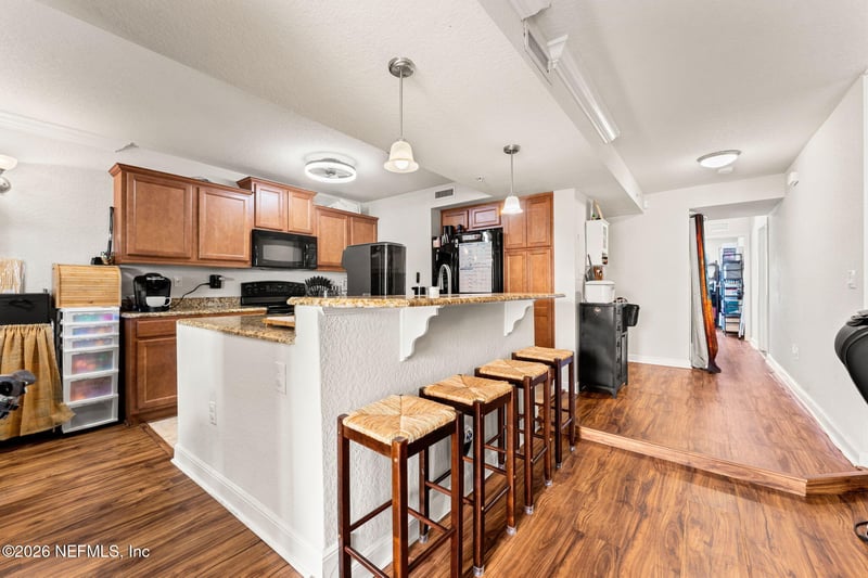 101 25th Ave #J15, Jacksonville Beach, FL 32250