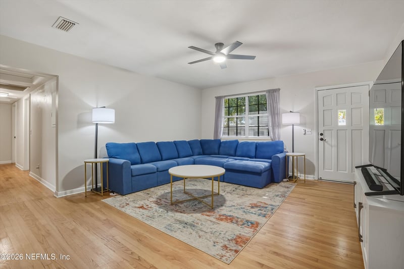 6903 Corkwood Rd, Jacksonville, FL 32277