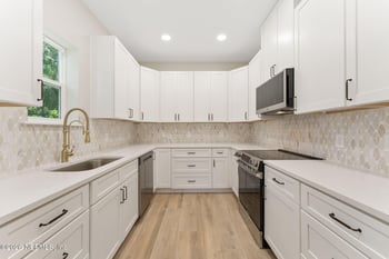 5067 Edgewater Ct, Green Cove Springs, FL 32043