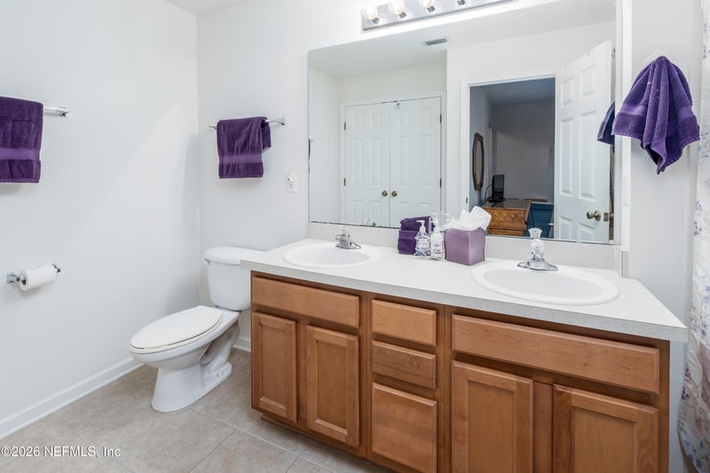 872 Black Cherry Dr, St Johns, FL 32259