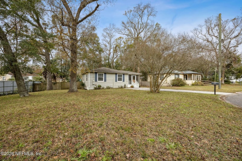 2846 Cherokee Cir, Jacksonville, FL 32205