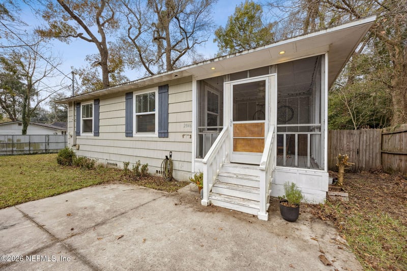 2846 Cherokee Cir, Jacksonville, FL 32205