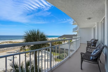 1601 Ocean Dr #309, Jacksonville Beach, FL 32250