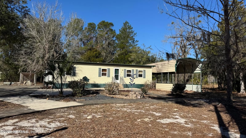 105 Rachel Rd, Interlachen, FL 32148