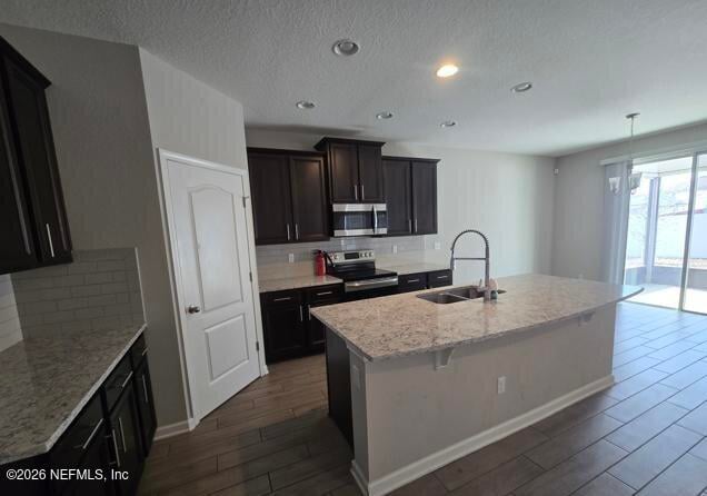 8182 Dancing Fox St, Jacksonville, FL 32222