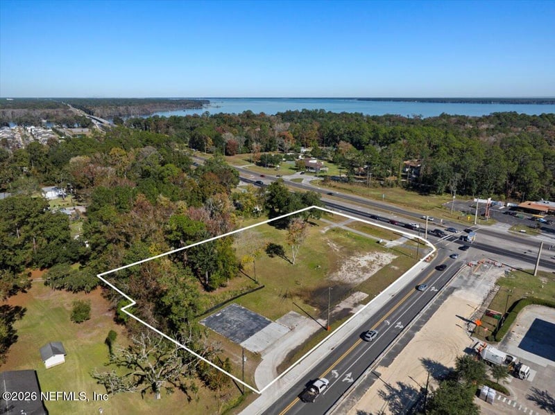 1456 Russell Rd, Green Cove Springs, FL 32043