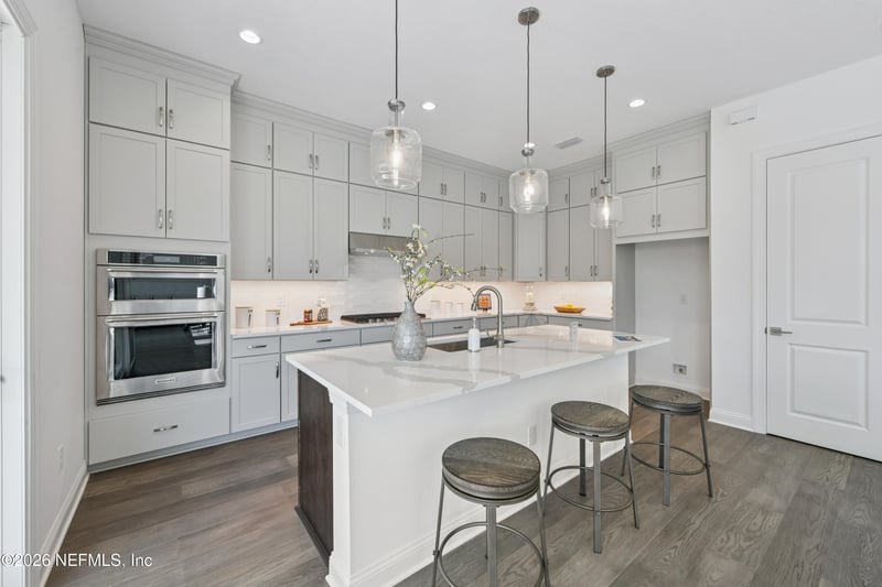 192 Oakmoss Dr, St Johns, FL 32259