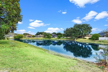8497 Branchwater Dr, Jacksonville, FL 32244