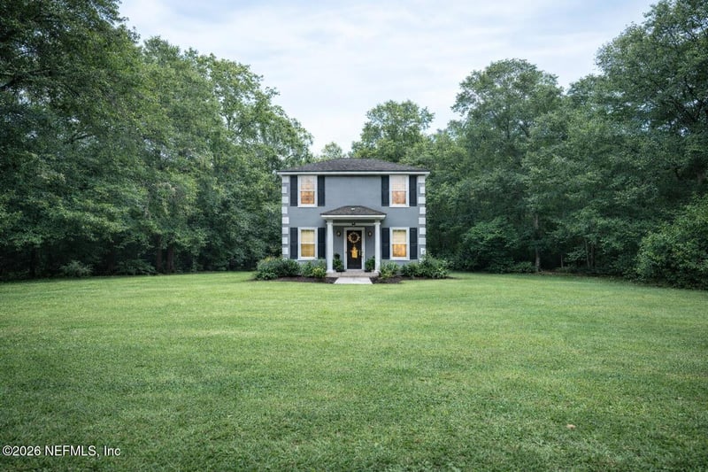 5876 Chestnut Rd, Macclenny, FL 32063