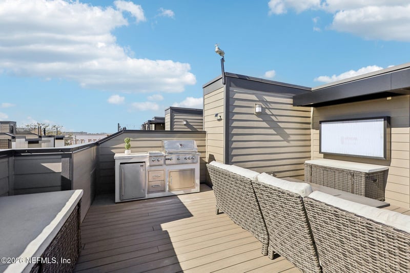 1630 Bridgeton Dr, Jacksonville, FL 32207