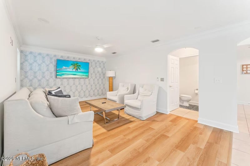 614 6th Ave, Jacksonville Beach, FL 32250